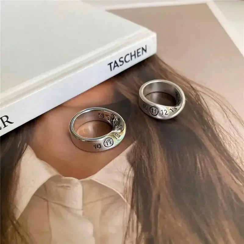 Fashionable Irregular Twist Lucky Number Ring Women's Personalized Party Jewelry