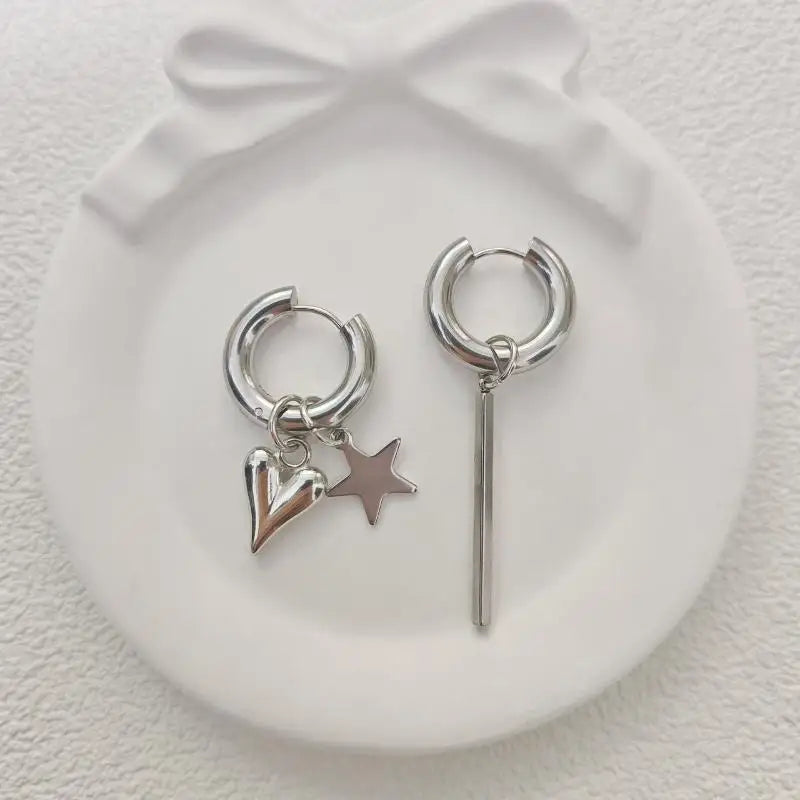 Fashion Punk Long Heart Star Pendant Earrings For Women Simple Geometric Circular Ear Buckle Trendy Jewelry Gift