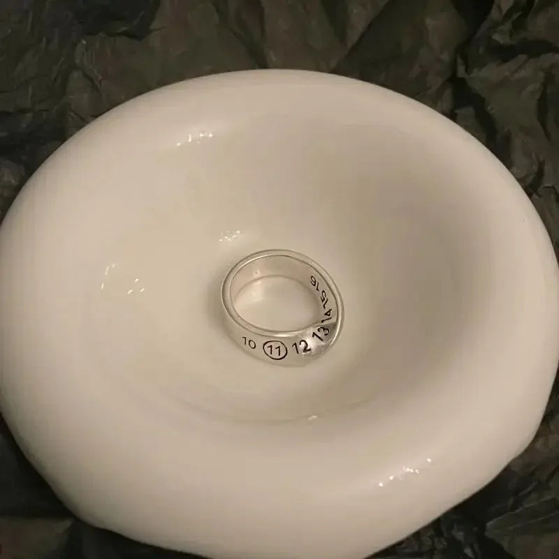 Fashionable Irregular Twist Lucky Number Ring Women's Personalized Party Jewelry